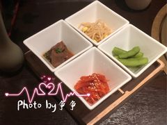 -山川小町·极番烧肉(新地假日广场店)