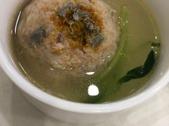 蟹粉狮子头-怡园饭店-餐厅(四望亭店)