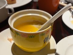 特供炖盅佛跳墙-广州万富希尔顿酒店·感趣自助餐厅·金秋蟹宴生蚝海鲜刺身