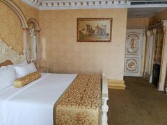 -南洋冠盛酒店(广州天河公园地铁站店)