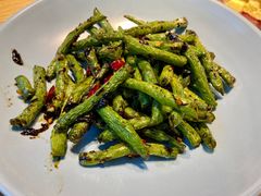 -蜜桃餐厅·伴山(绿宝广场店)