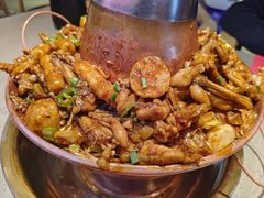 -老佛爷铜炉蛙锅(东门老街店)