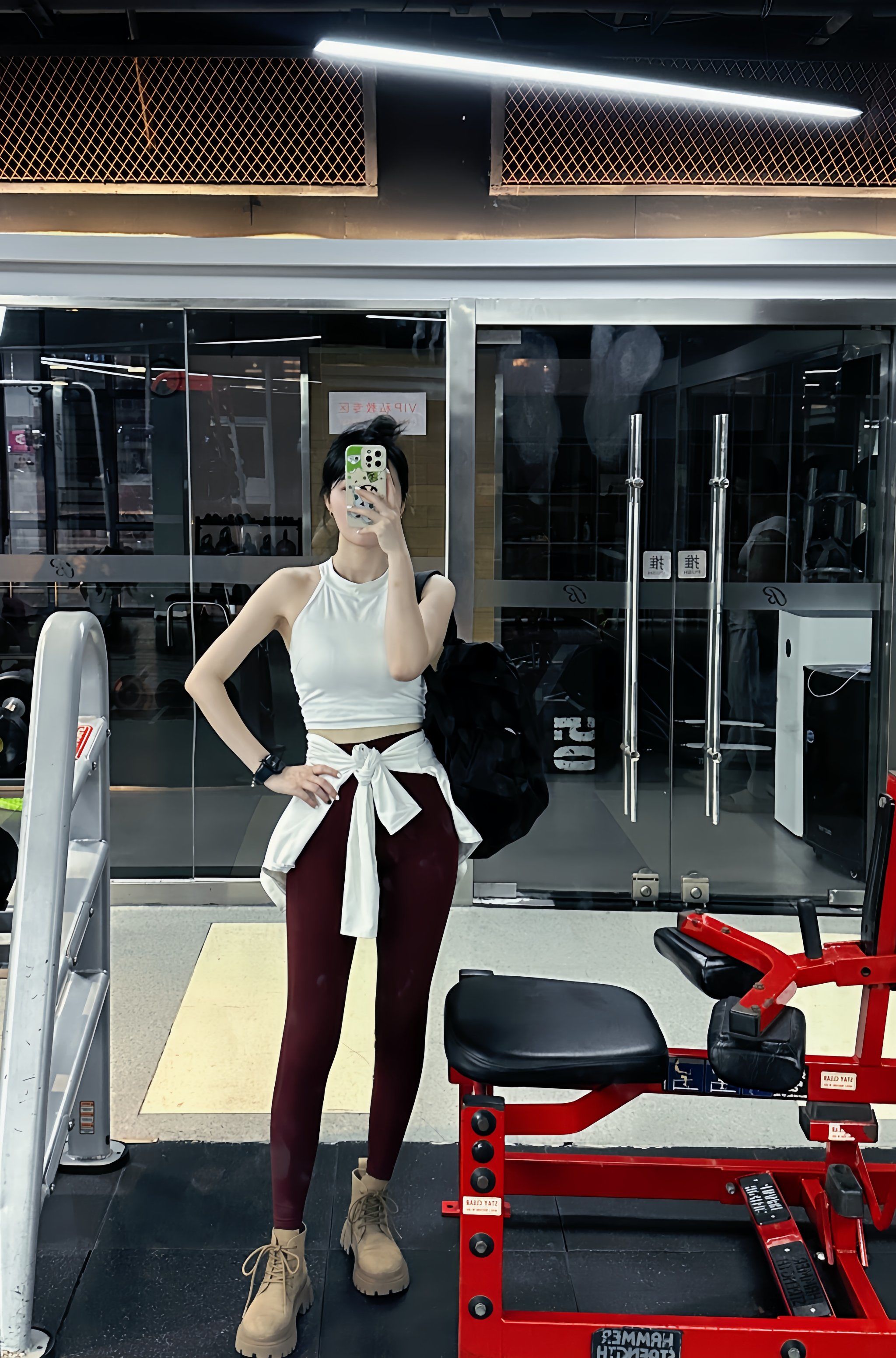 爱健身的小姐姐