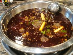 -肖肖酸萝卜鱼火锅(总店)