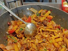 -富正毅三下锅(体育馆店)