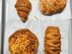 -LANLIZI BAKERY(COSMO店)