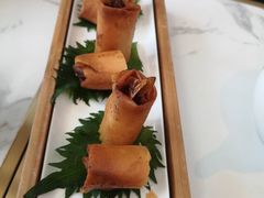 沙律香芒虾春卷-五号茶居·新派粤菜·岭南五号酒店(沿江中路店)