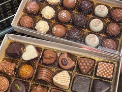 -Laderach 莱德拉(上海环贸iapm店)