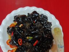 -金杨拉面王小吃面馆·牛三宝面·红烧牛肉粉