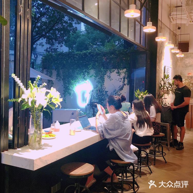 美味无处不在[吐][吐][吐]