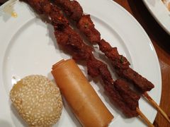 -岷山饭店-芝芝自助餐厅