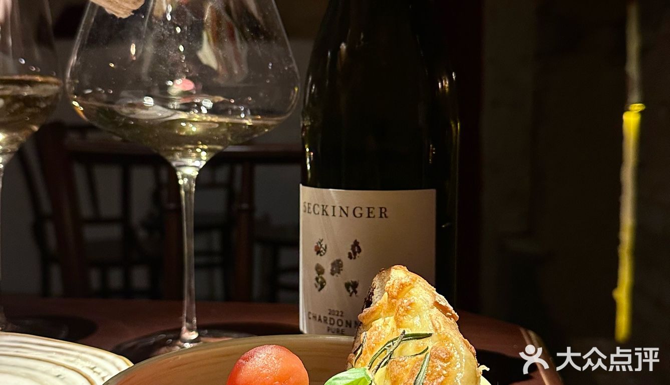 北京｜在氛围感法式Bistro邂逅迷人佳酿🥂