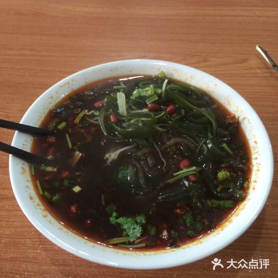 月越小吃