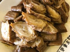 -老鼎万春卤菜(鹭湖宫8区店)