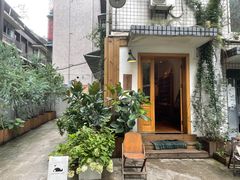 -懒鱼时光馆(沙坪坝店)