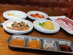 -·缸桶屋·韩式牛肋条自助烤肉(西湖D11店)