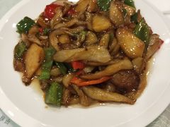 地三鲜-黄家饺子东北特色菜馆(湖滨商业街店)