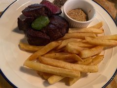 -羽深肉铺 Steak & Wine
