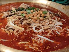 -张翻越·川渝冒菜·武汉黑鸭煲(城北万象城店)