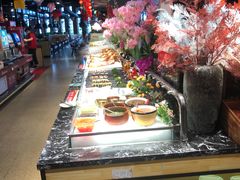 自助取餐区-釜御山海鲜烤肉火锅自助(新城市中心店)