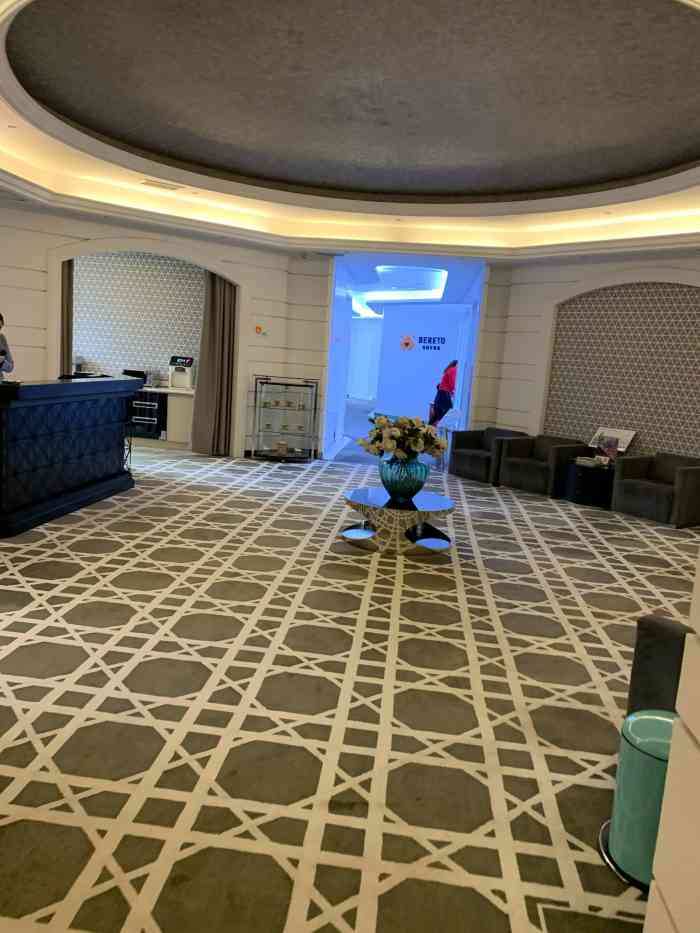 美格尔口腔(龙湖店)-"我只能说这家店只有环境还可以 ,服务只是.