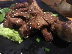 羊腿-路边摊小炉子烧烤