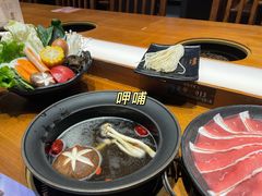 -呷哺呷哺 黄金牧场 (盛世天骄店)