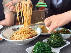 -小叶手抓·非遗·清真食品(治平路店)