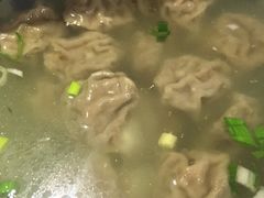 -老新隆牛肉锅贴(新街口店)