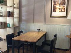 -Cafe Villa