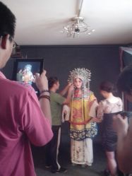 帮我穿戏服-青堂瓦舍京剧摄影古戏楼拍摄基地(北京安徽会馆店)