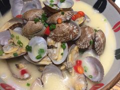 -胡桃里音乐餐厅(陶溪川店)(川湘赣菜·世界百大酒庄直供红酒·音乐表演)