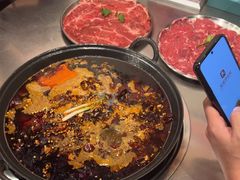 -鹿鸣山草本茶香火锅(园西路店)