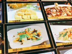-宝燕海货工场(长江国际店)