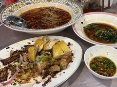 -明本湛江鸡•海鲜小厨(陈家祠店)