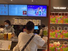 -奈雪的茶(市百一店)