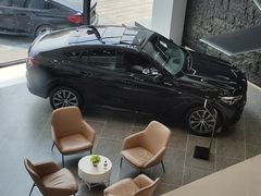 -上海宝诚中环BMW·MINI4S店