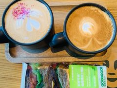 -星巴克臻选(上海合生汇1F店)