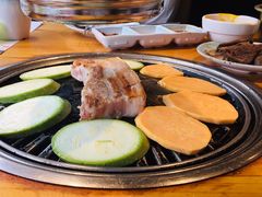 -唯成•韩国炭火烤肉 유성고기