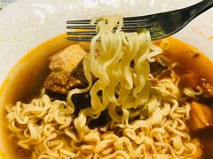 牛肉出前一丁-翠华餐厅(铜锣湾糖街店)