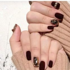 -Pink You美甲洗眉纹绣定制中心