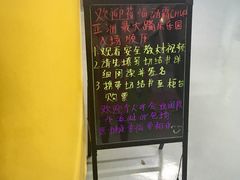 -嘿哟动霸CHUA·新潮玩运动娱乐中心·蹦床滑冰团建乐园