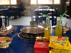 -马路边边串串香(涑河南街店)