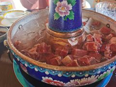 苏尼特极品羔羊肉-毛辣果·贵州红酸汤牛肉火锅(西单店)