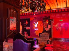 -UK派对KTV(日月广场店)