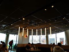 -麦当劳(展览路店)