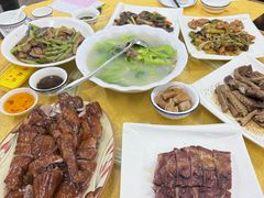 -烧鹅妹饭店