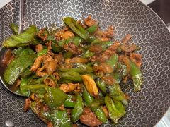 -辛香味烧鱼馆·非遗技艺·排骨红烧肉(光谷医药园店)
