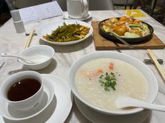 -香港百合居(LCM置汇旭辉广场店)
