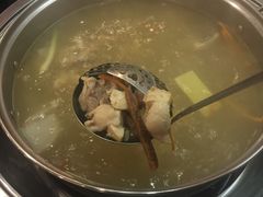 -丫丫汤膳打边炉(宏府408坊店)